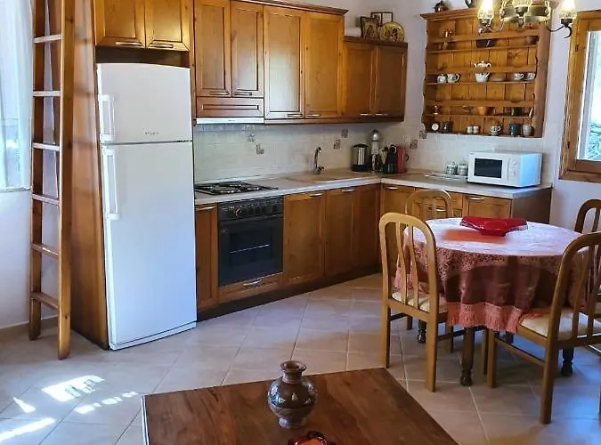 Panos Διαμέρισμα Κοίνυρα