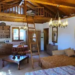 Panos Apartment *