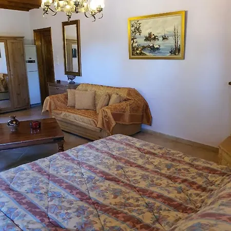 Apartment Panos Kinira