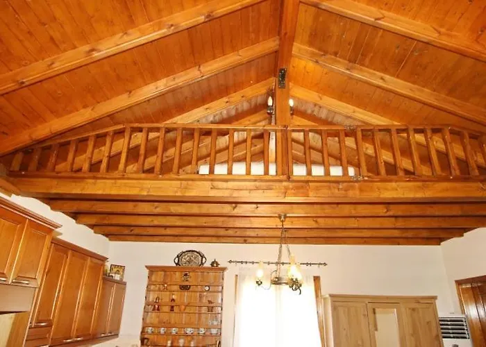 Apartament Panos Koinira