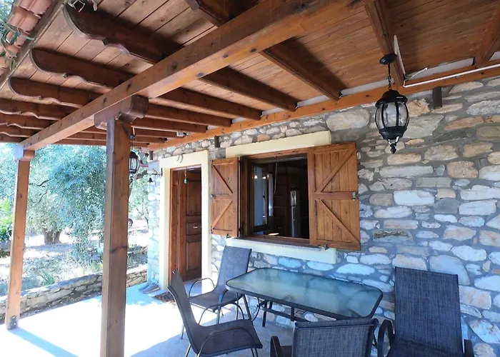 Panos Apartament Koinira